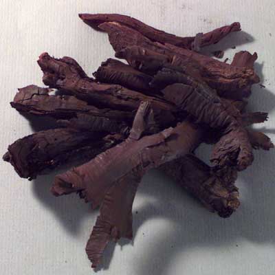 File:Alkanetroot.jpg